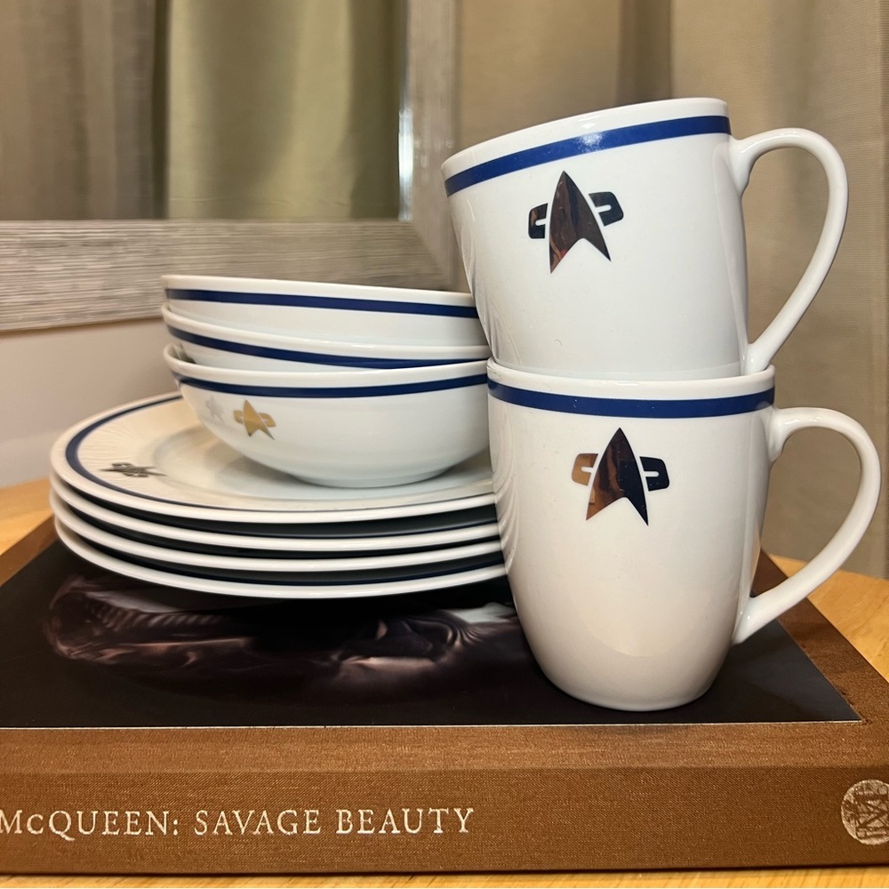 Star Trek Plates, Bowls and Cups